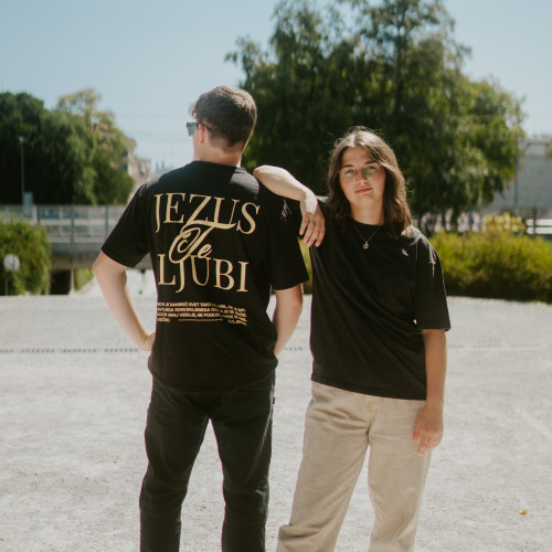 Majica Jezus te ljubi / XL